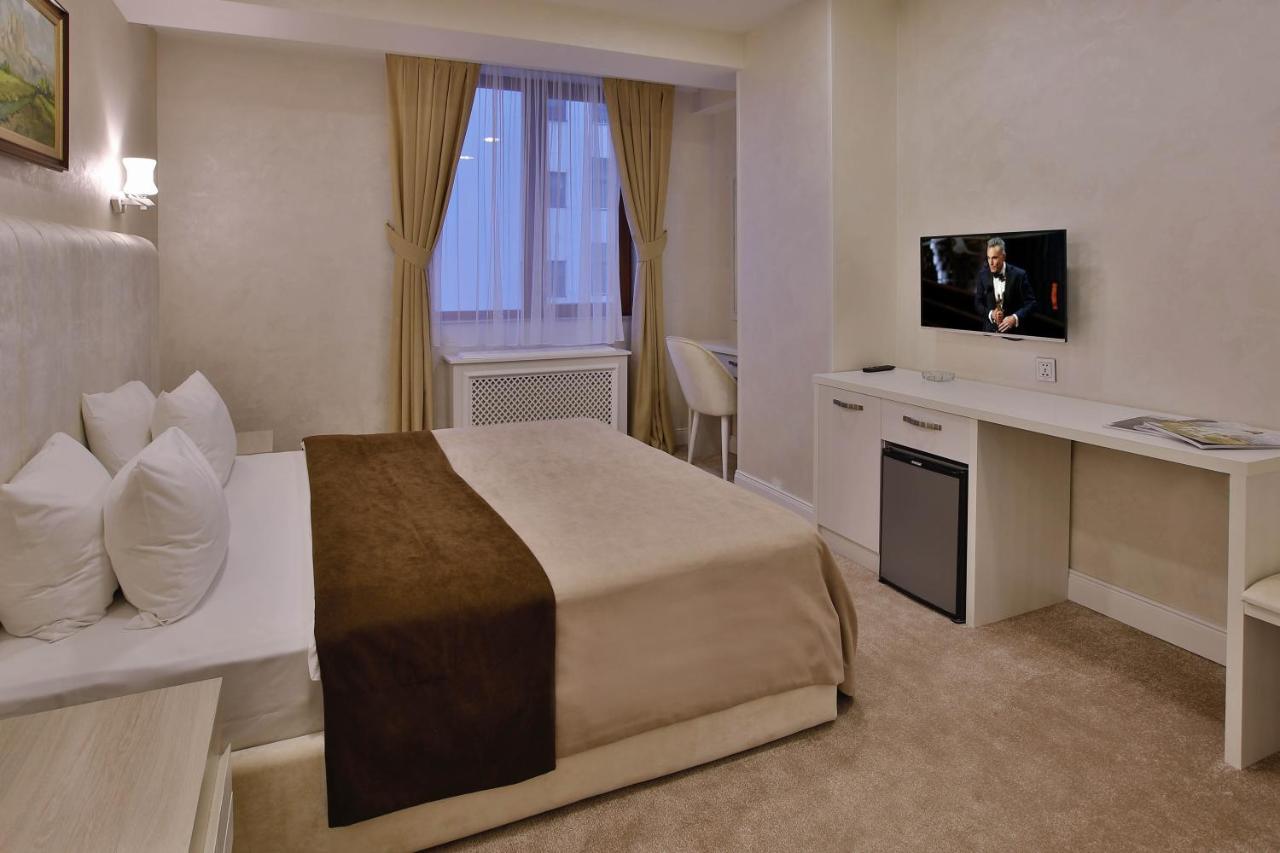 Ganjali Plaza Hotel Baku Exterior foto
